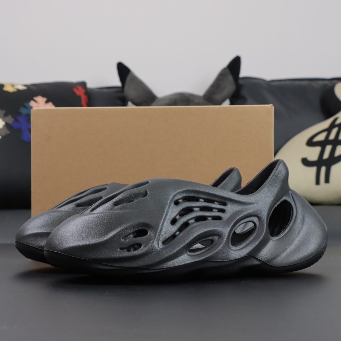 Yeezy Foam Runner Onyx Reps in all-black with original box