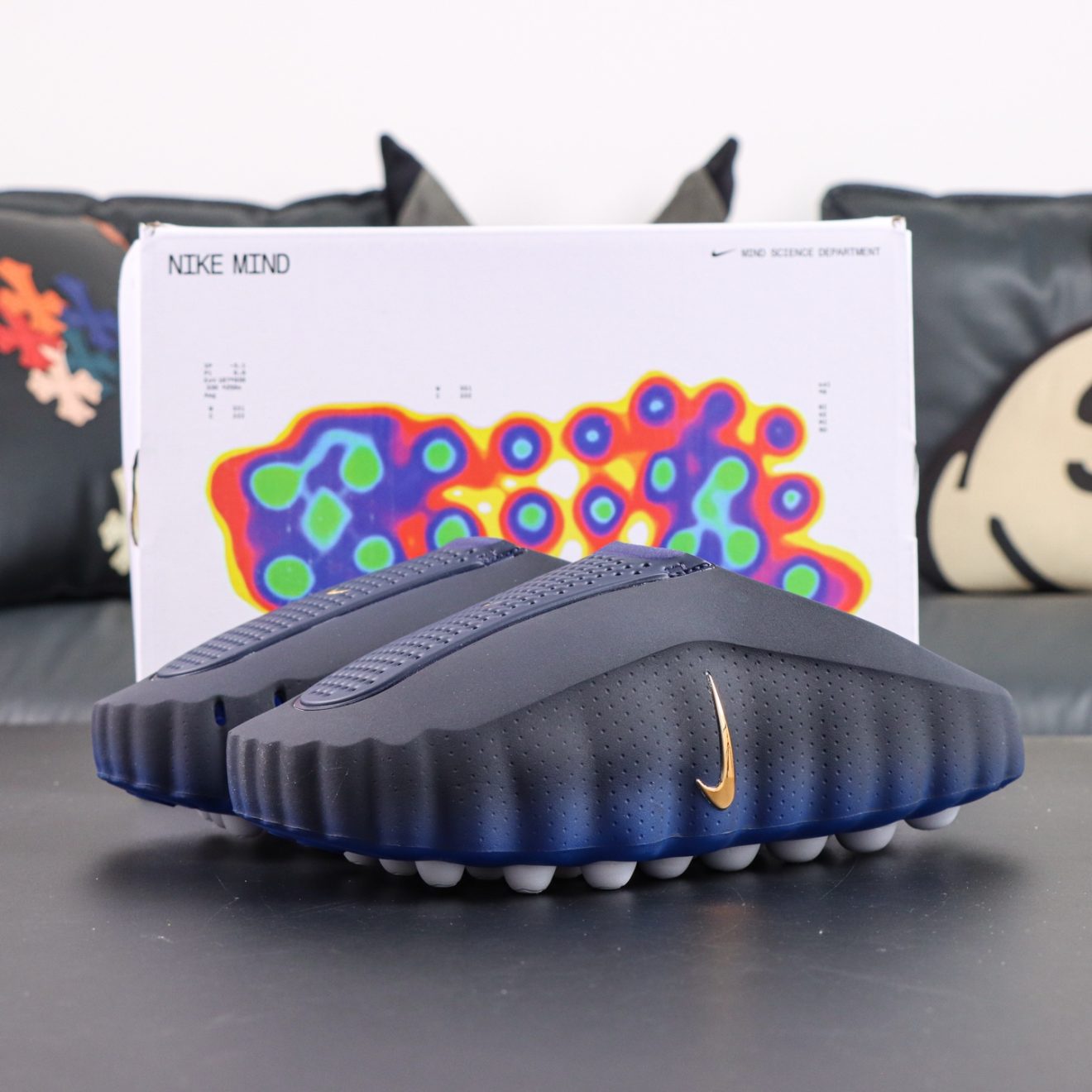 Mind 001 Slide Blackened Blue Game Royal