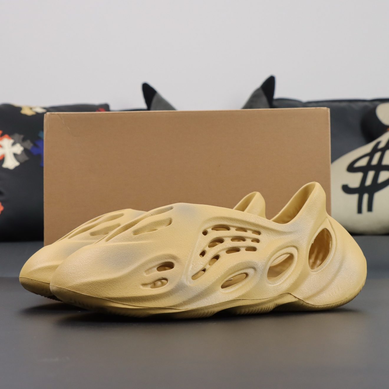 UA Yeezy Foam Runner Ochre Replicas
